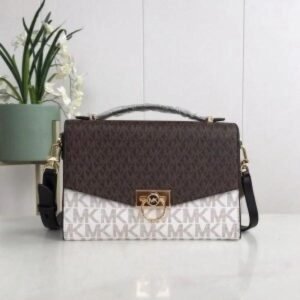 MICHAELKORS_ HANDRIX SLING BAG PREMIUM QUALITY WITH OG BOX AND CARRY BAG